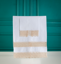 Cargar imagen en el visor de la galería, Set de 2 Guest Towel MMI Encaje Crema