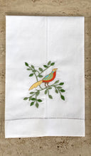 Cargar imagen en el visor de la galería, Guest Towel Pajarito