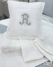 Cargar imagen en el visor de la galería, Renda Coverlet Piquet Queen