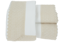 Cargar imagen en el visor de la galería, Renda Coverlet Piquet Queen