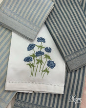 Cargar imagen en el visor de la galería, Guest towel Boutross
