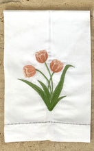 Cargar imagen en el visor de la galería, Guest Towel Tulipanes
